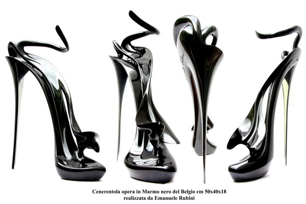 CINDERELLA'S ELEGANCE AND SEX-SYMBOL SCULPTURE