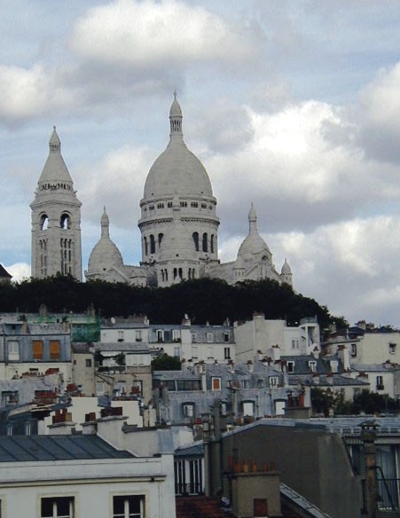 Sacre-Coeur in the clouds