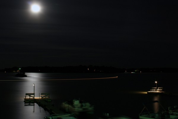 Horseshoe Lake Moonrise