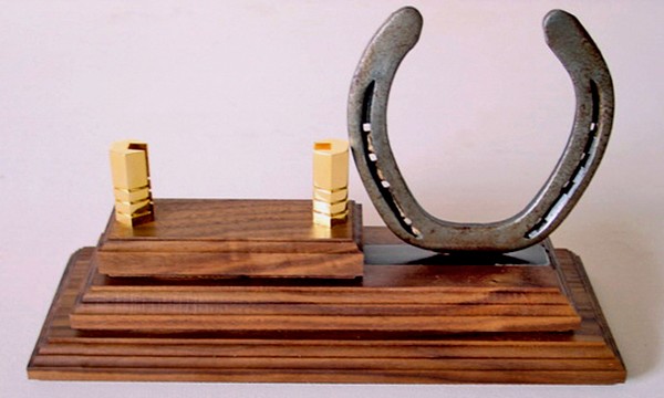 Walnut Wood Desktop Horseshoe Business Card Holder