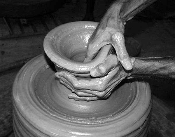 The magical hands of a potter