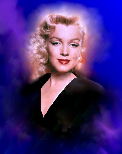 Marilyn On Blue