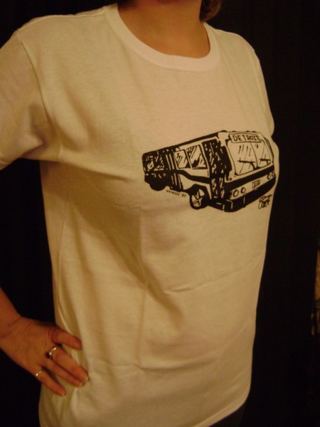 Womens T-shirt Detroit bus image