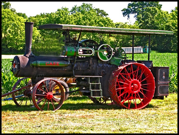 CASE STEAM TRACTOR