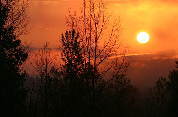Sunrise in May in the Catskills