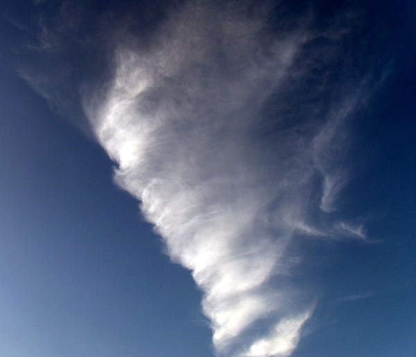 Twirl cloud