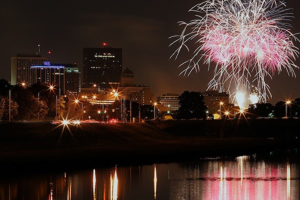 Fireworks Over Dayton by Jim Crotty 3dh07highres