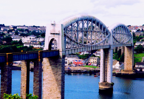 TAMAR RAILWAY BRIDGE