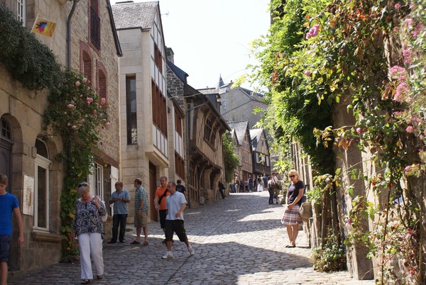 images from Dinan
