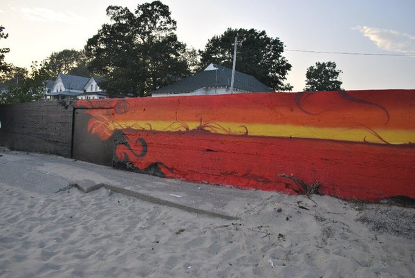 Left side of Fort Erie's Crystal Beach mural
