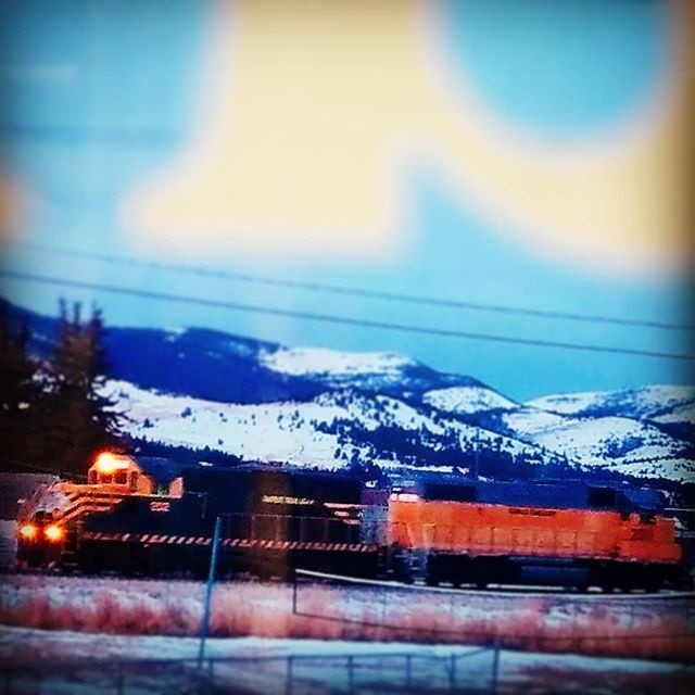 train earlymorning