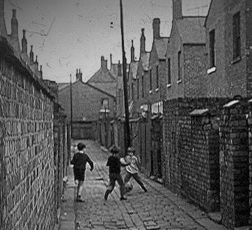 Back Alley , Manchester 1960's