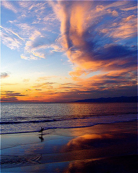 SUNSET SURFING