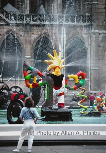Fountain at Forum des Halles