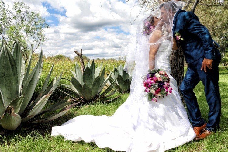 Karen Muro Arechiga wedding in Jalisco