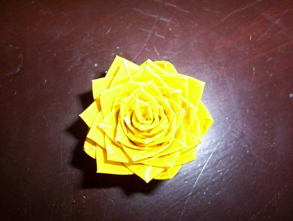 Duct Tape rose yellow (pendant)