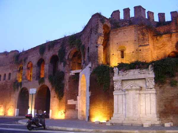 Roman aqua duct, Rome