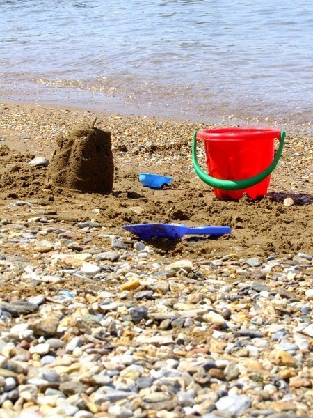 Sea,sand and toys
