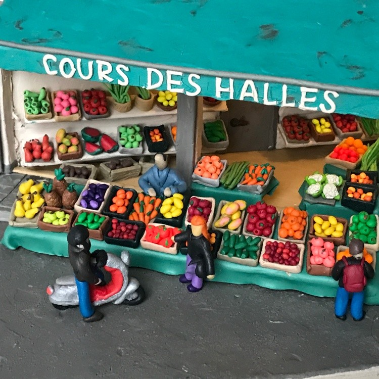 Rue de Buci in Paris, plasticine, carboard, 25x17,5x12 cm
