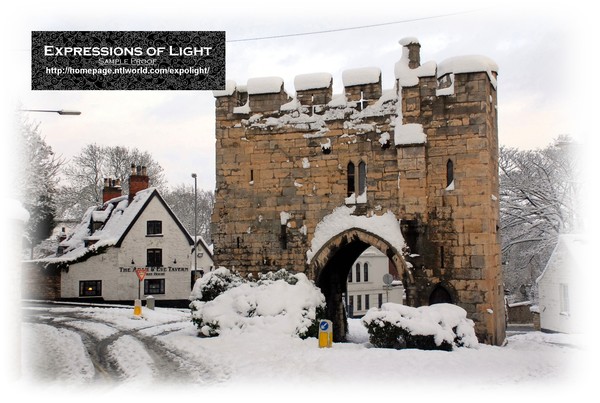ExpoLight-Card-Lincoln-Pottergate-Arch-&-Adam-&-Eve-Tavern-Winter-2010-0001C (SP-Photography)