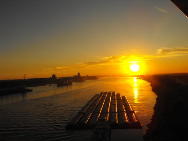 sunrise on the Mississippi River