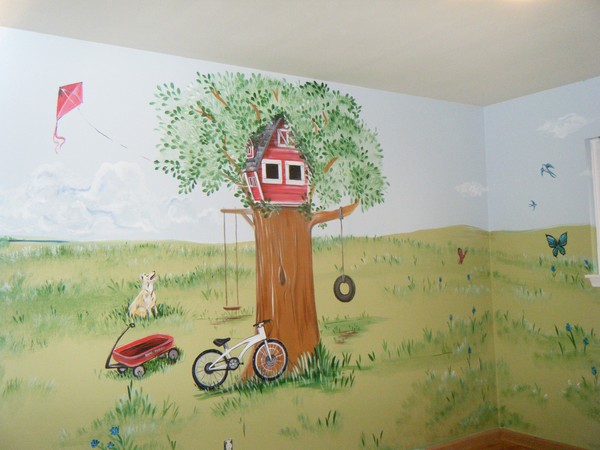 tree house mural