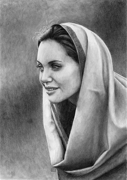 2014_Angelina Jolie