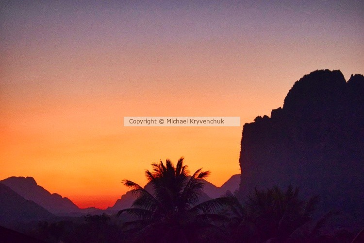 Vang Vieng Silhouette