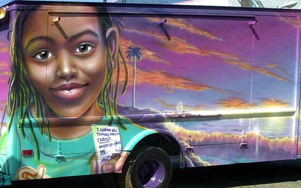 GLORY KIDS BEACH REACH - stage truck airbrushing