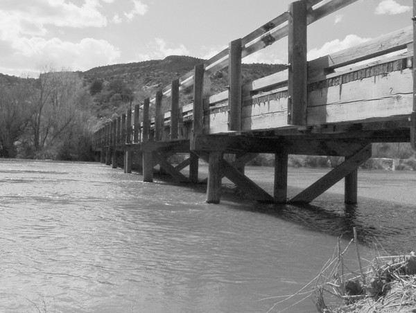 Pilar bridge