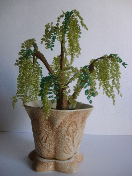 A willow tree (beads technique)