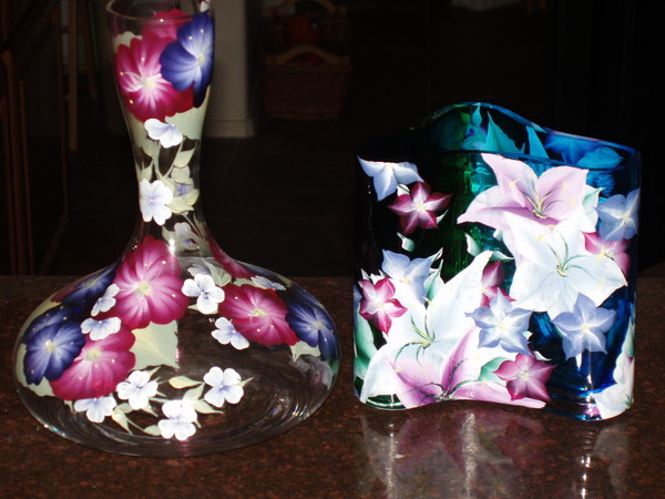 Floral Patterns on Glass Vases