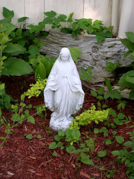 Mary Statue