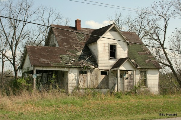 Old Clapboard house