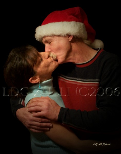 I Saw Daddy Kissing Santa Wagner