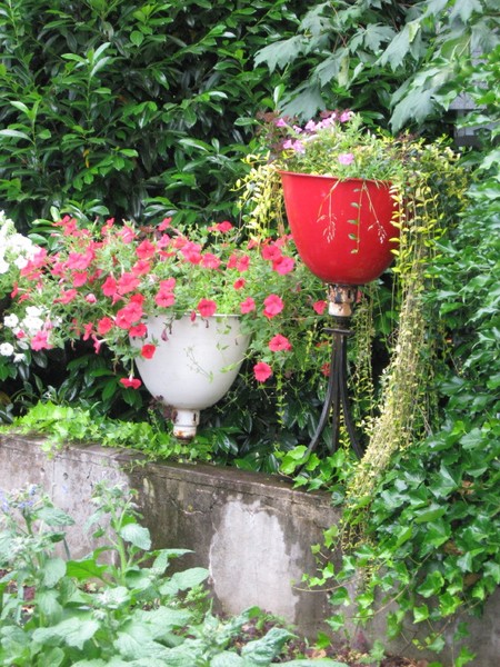 Garden Wall Pots