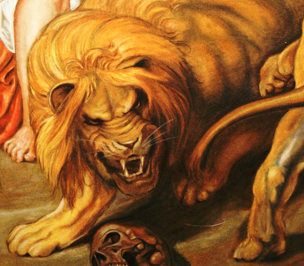 Lion's Den Detail