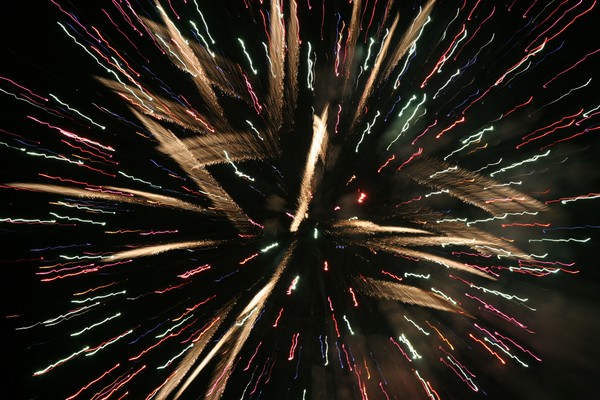 Fireworks_in_Sky_9