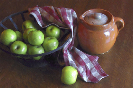 Pot with apples