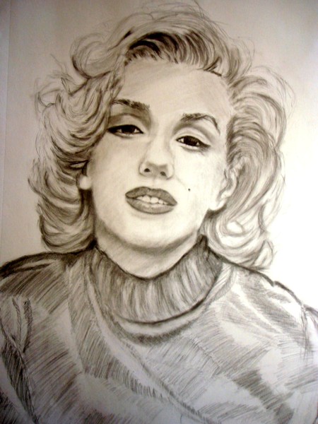 MARILYN MONROE