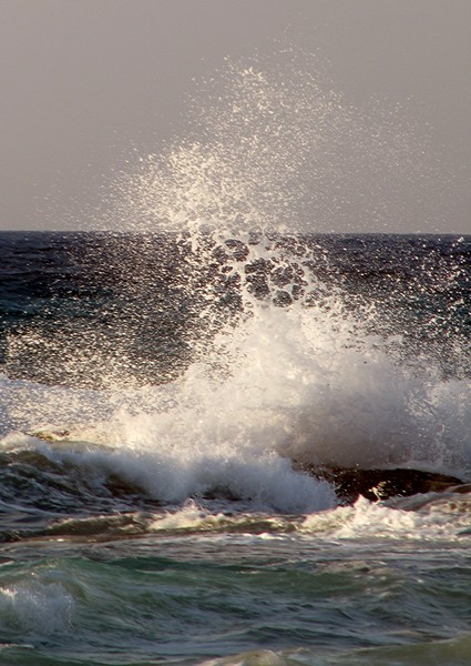 Wave crash