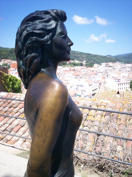 Bronze Statue looking over Tossa De Mar, Spain