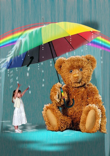 Big Ted in the rain