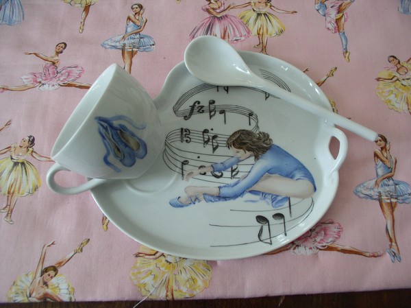 Hand painted tea cup with ballerina