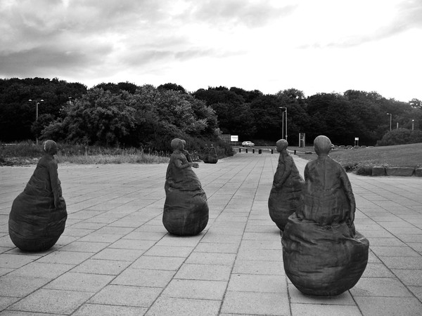 south sheilds/jm sculptures/cm/2010