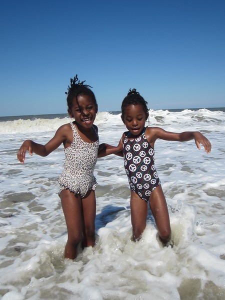 Island Breeze Kids (Tiptoeing on Water)