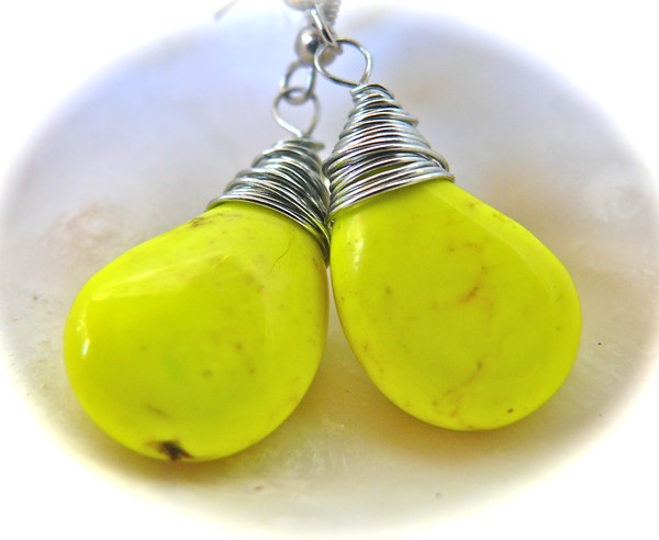 Lemon Drop Stone Earrings