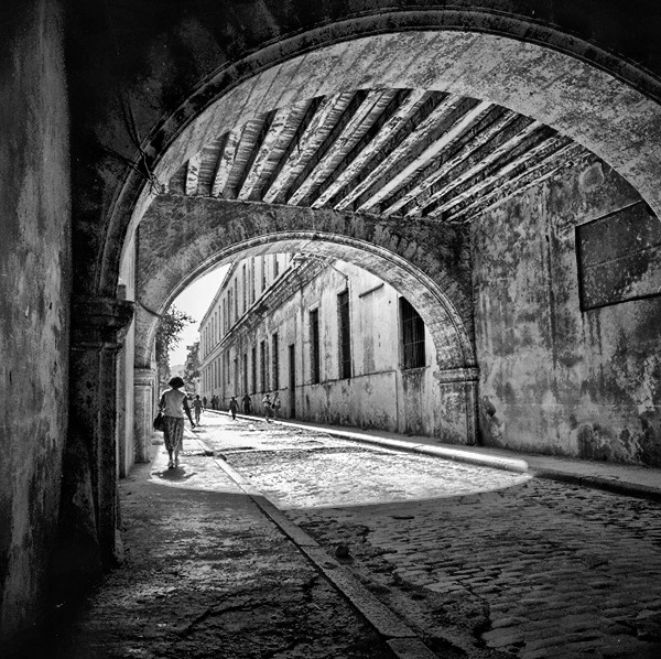 Arches, Havana