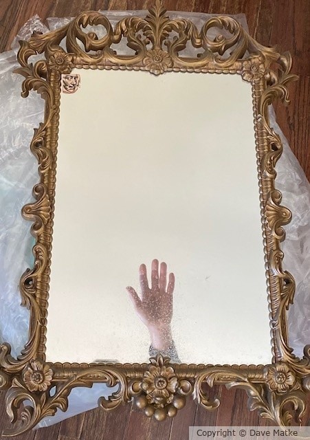 hand mirror