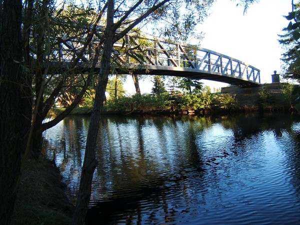 cemetery bridge